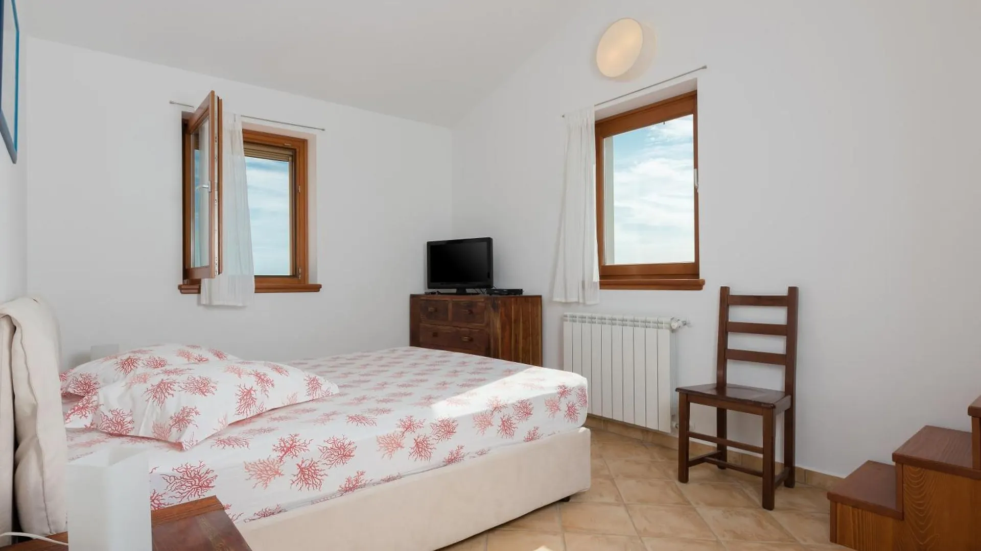 Spacious Apartment With View, Ripenda Kras, Shared Pool C Croácia